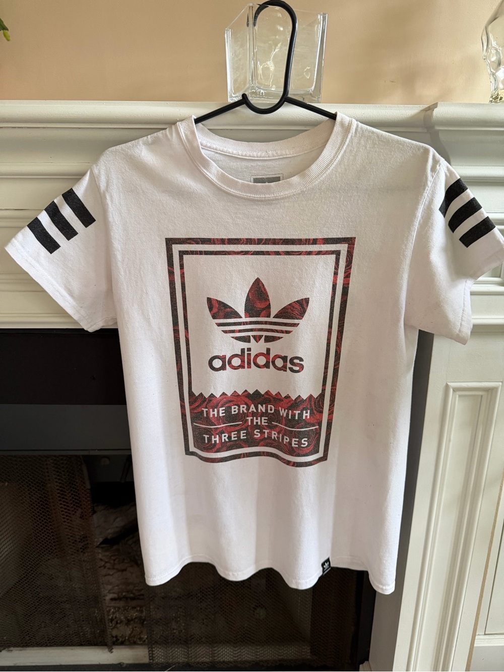 Adidas Originals Tongue Label Floral Trefoil Graphic TShirt Men’s Small S (READ)